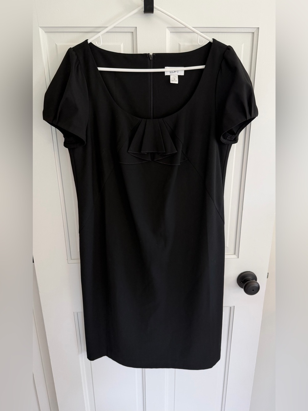 LOFT Black Puff Sleeve Sheath Dress‎ Ruffle Neck Size 12 Career Cocktail